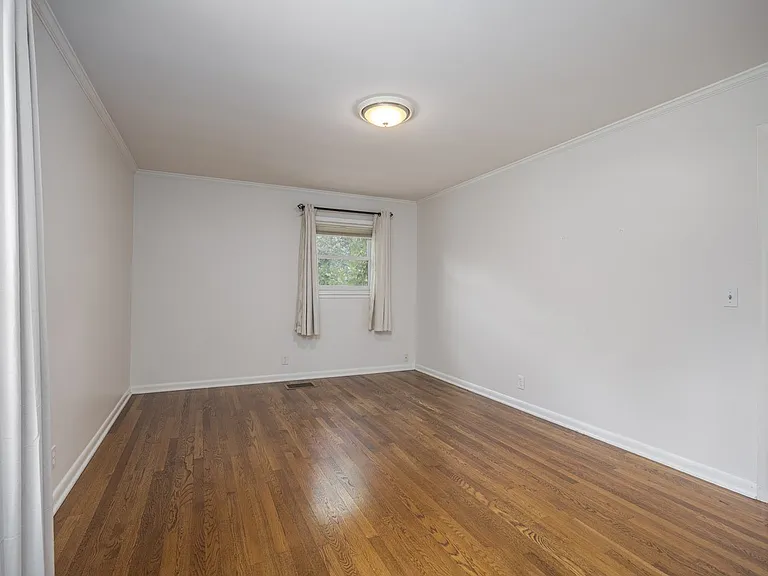 5235 Kincannon Dr — Photo 24