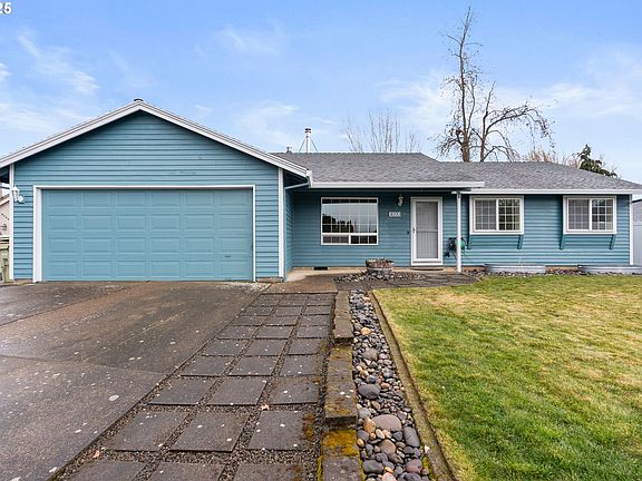 3rd image of 3070 N Barlow Pl