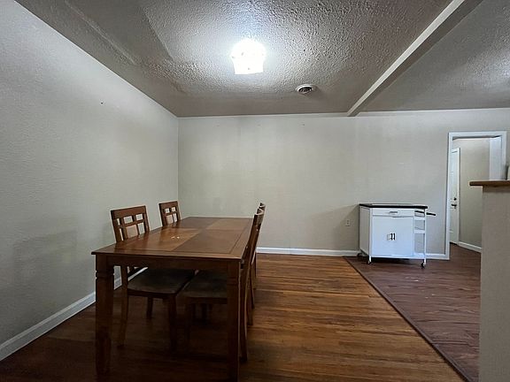 5th image of 728 N Marion Ave