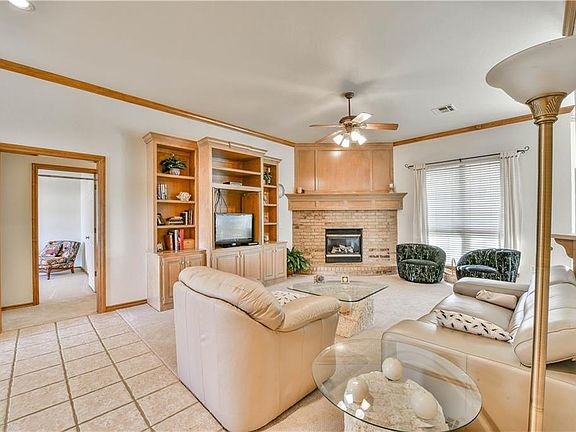5th image of 3600 SW 128th St