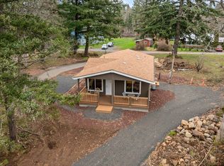 1390 Rockford Rd, Hood River, OR 97031