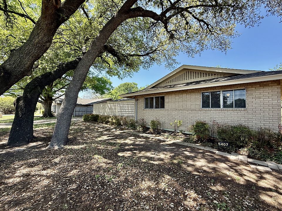 1st image of 5407 Laurel Lake Dr #1