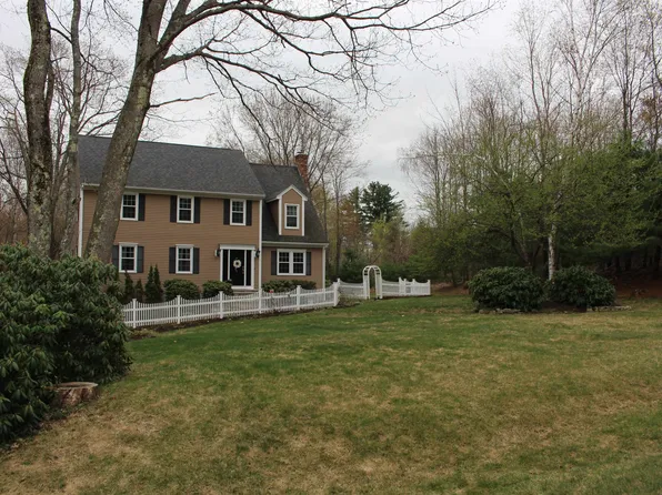 122 Birkdale Road, Bedford, NH 03110