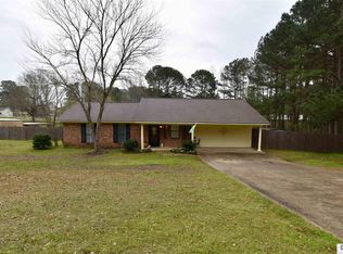 137 Timber Ridge Dr, Ruston, LA 71270