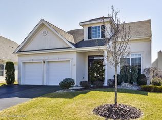 32 Crawford Rd, Manalapan, NJ 07726