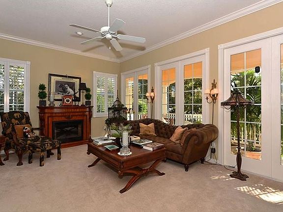 4th image of 5789 Valente Pl