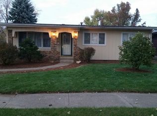 3111 43rd St, Highland, IN 46322