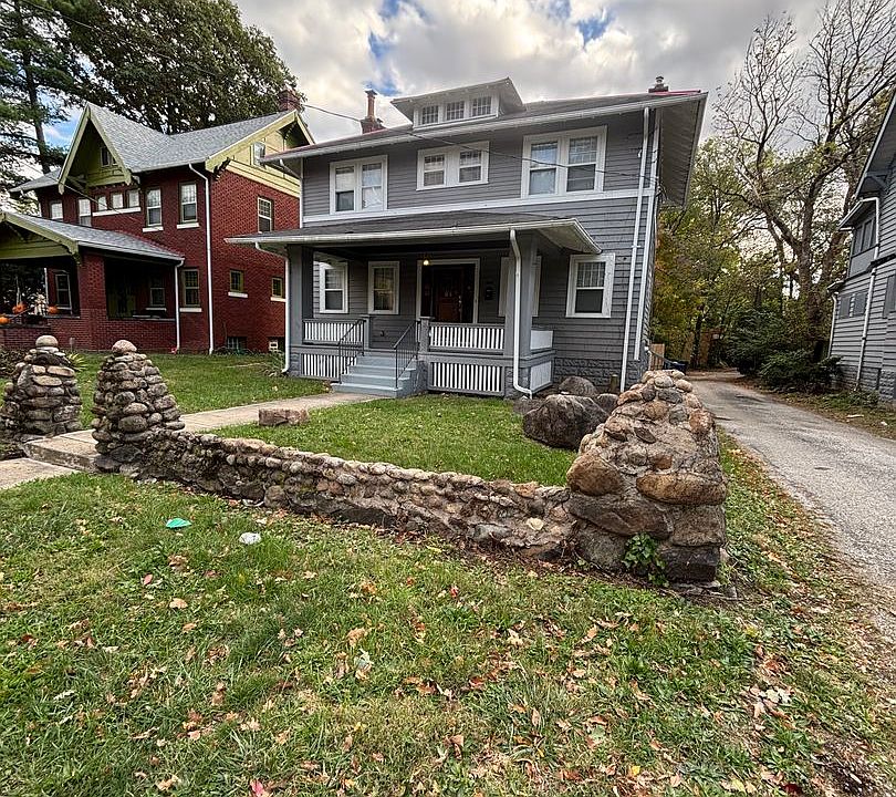 1st image of 361 E Northwood Ave