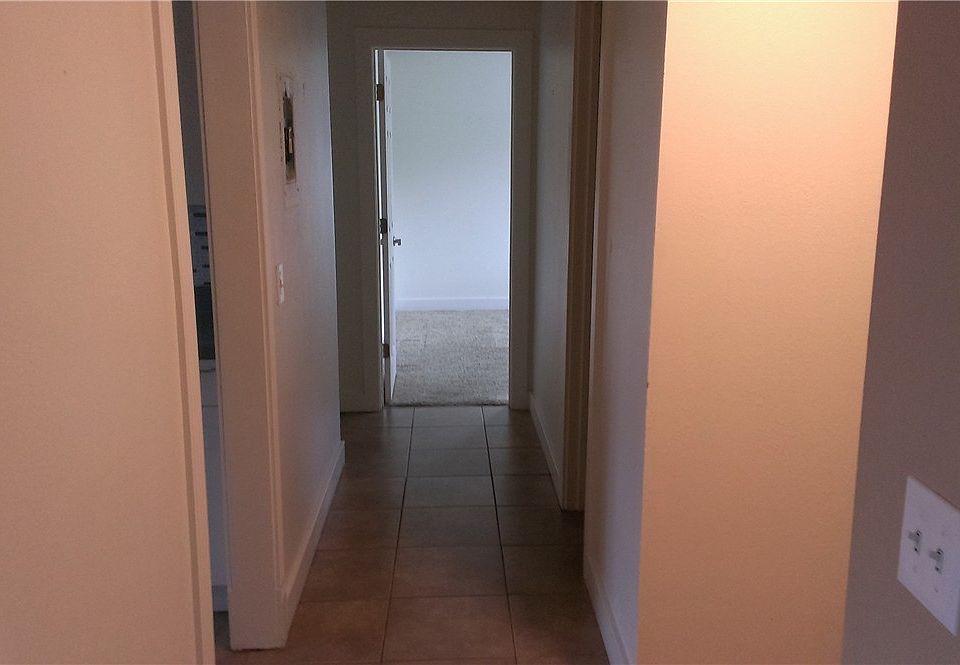 1st image of 17108 NE 45th St APT 24