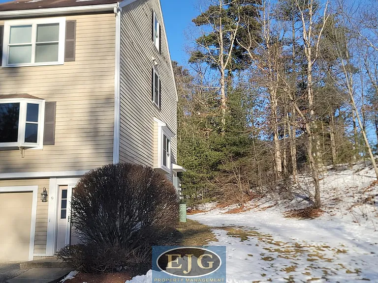 9 Blossom Ln — Photo 71