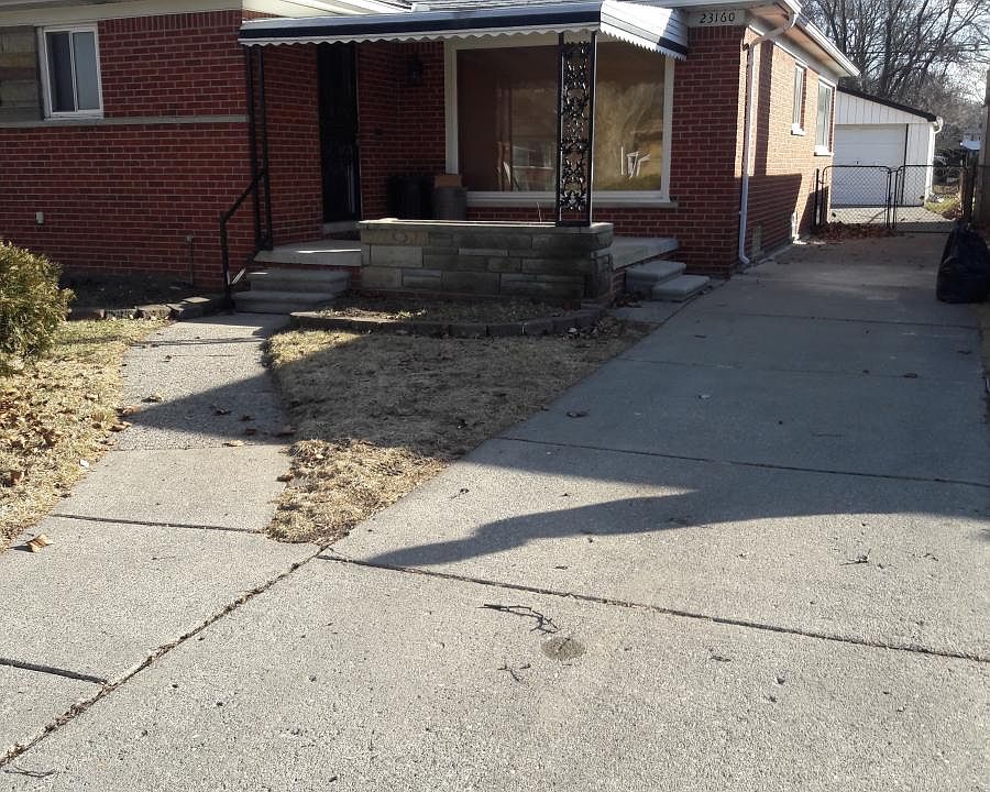 1st image of 23160 Avon Ave