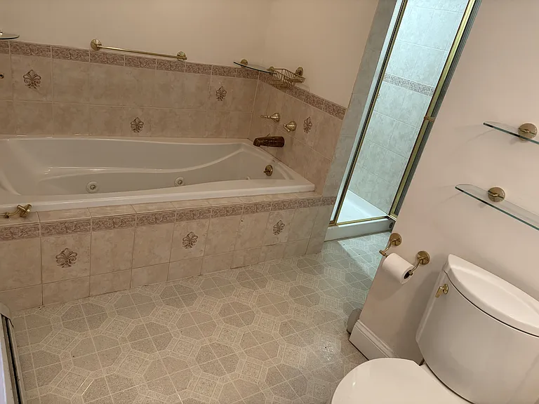 426 Conant Rd — Photo 8