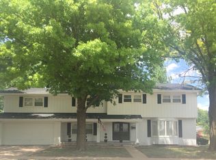 421 E Wayne Ave, Salina, KS 67401
