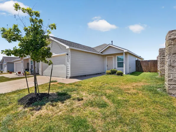 1103 Avalon Dr, Crandall, TX 75114