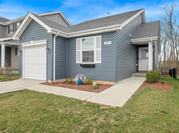 2214 Windswept Farms Dr, Eureka, MO 63025