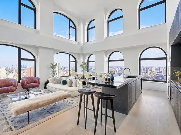 130 William Street 50A image 1 of 20