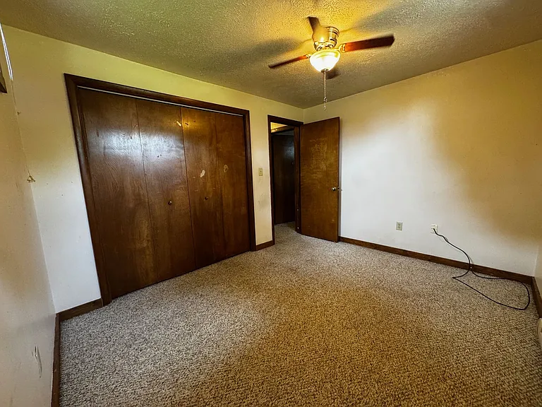 103 Sanderson Dr #4 — Photo 6