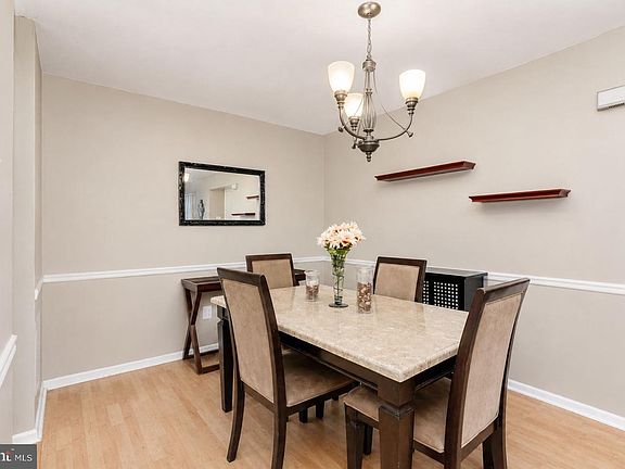 5th image of 507 Shepherds Way