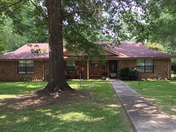 3rd image of 279 Holly Bay Cir
