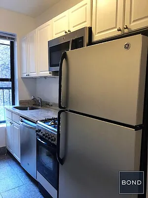 Rented by Bond New York | media 15