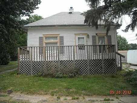 2nd image of 712 N 6th St
