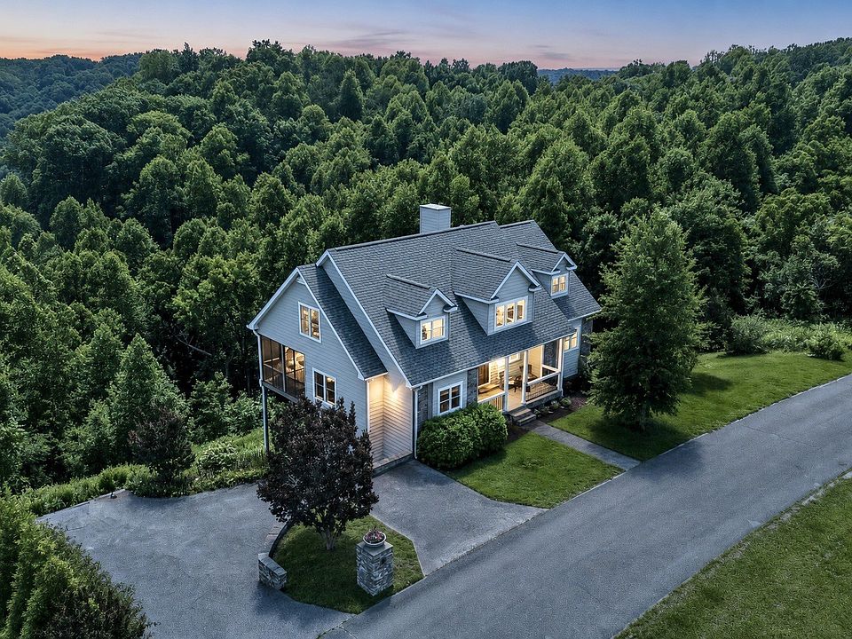 1st image of 425 Opan Point Dr