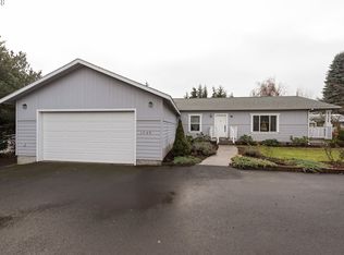 1409 Tucker Rd, Hood River, OR 97031