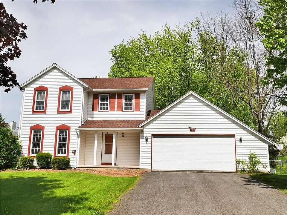 1st image of 48 Chiswick Dr