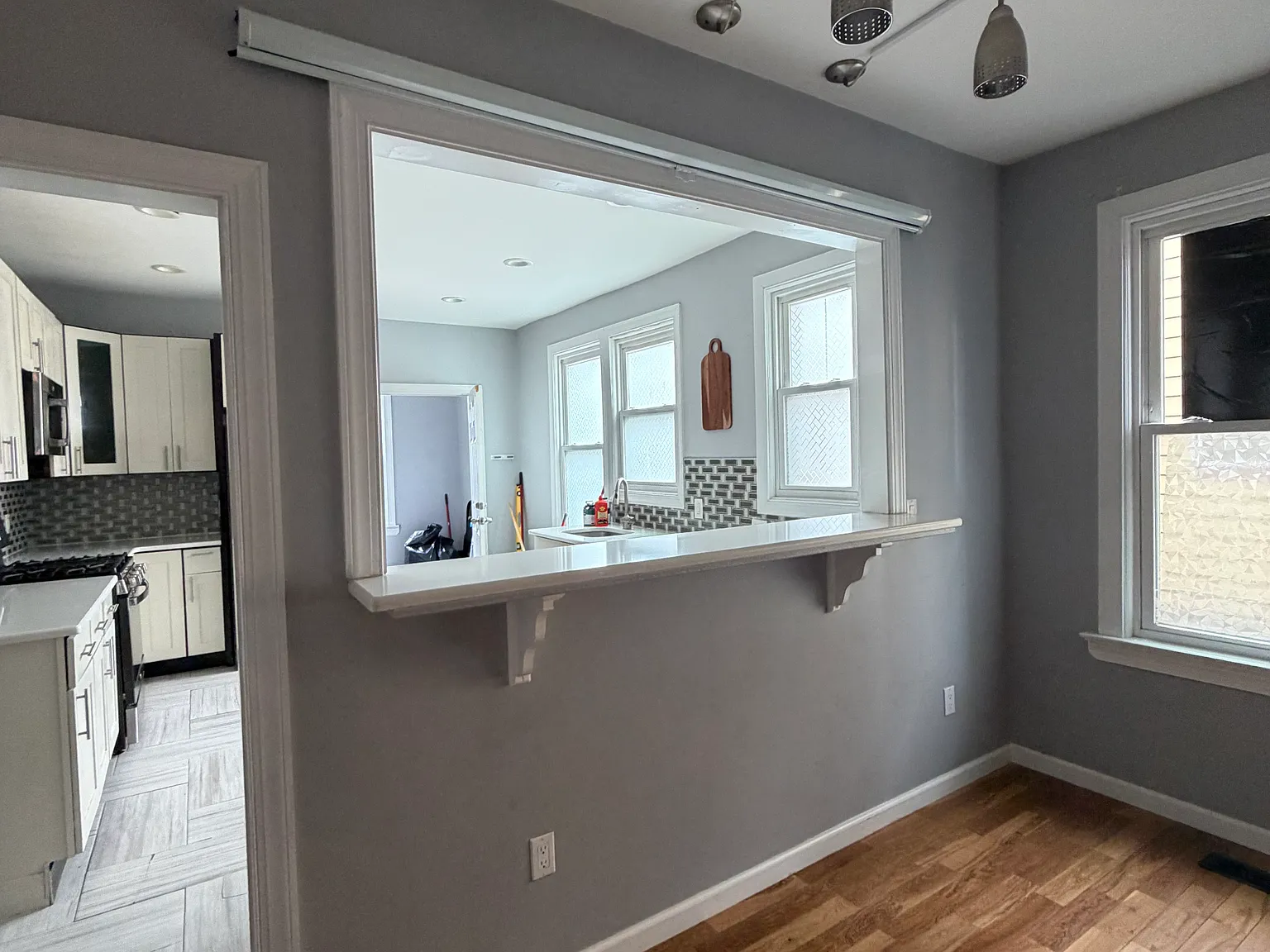2 bed, $2,200 — Photo 4