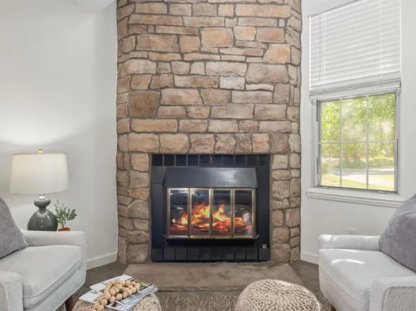 9035 W Floyd Avenue, Lakewood, CO 80227