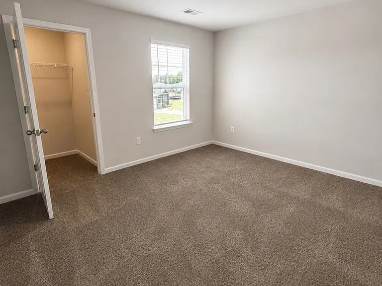 181 Dagger Ct — Photo 28