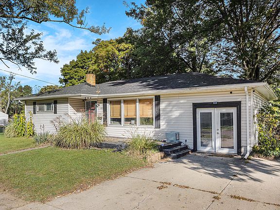 2nd image of 103 Paras Hill Dr