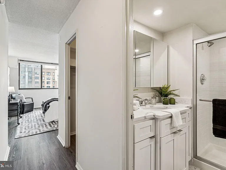 1326 Spruce St #42-1503 — Photo 18