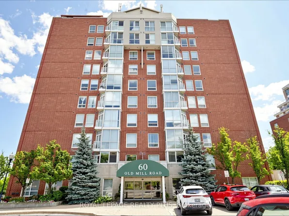 60 Old Mill Rd #Glb1, Oakville, ON L6J 7V9