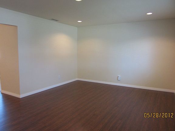 4th image of 12012 Ashford St