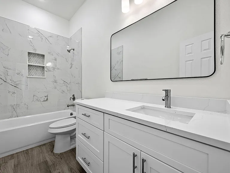 202 Dover Dr — Photo 18