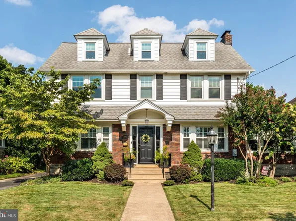 907 Childs Ave, Drexel Hill, PA 19026