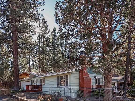 5th image of 660 Irving Way