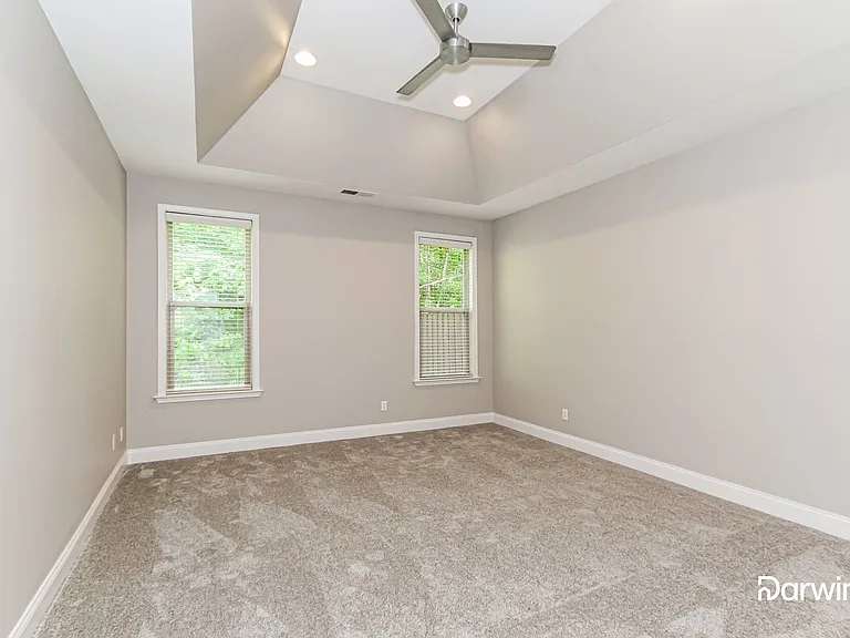 5556 Park Side Cir — Photo 10