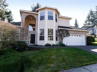 3324 SW Arnold Heights Ter, Portland, OR 97219