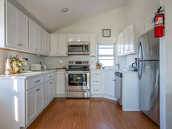 5th image of 9 E 28th St #2