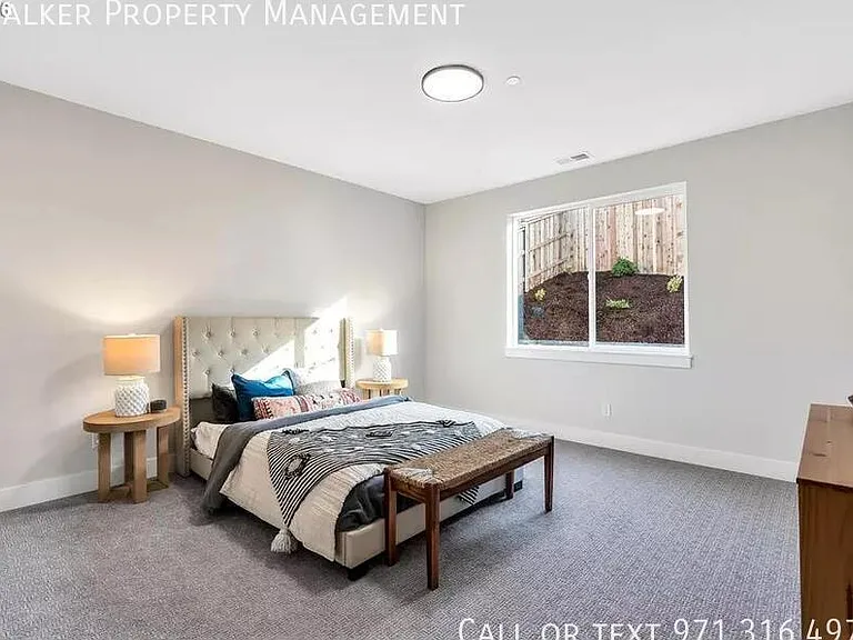 996 E Rork Ct — Photo 10