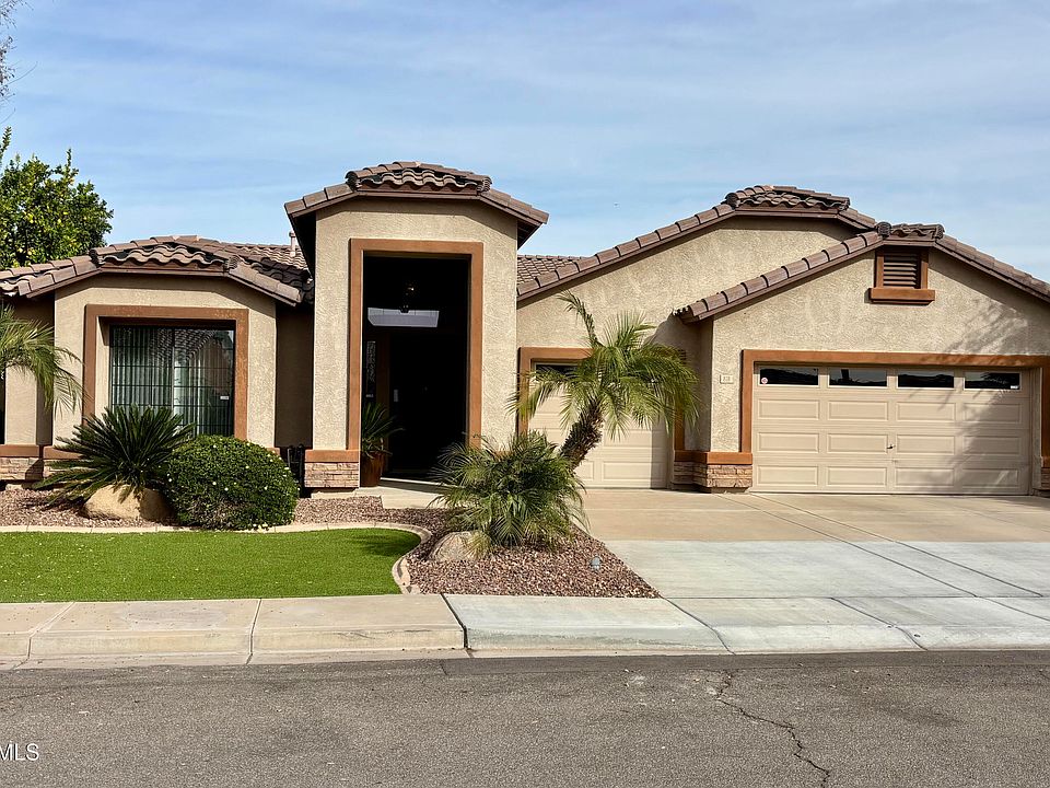 2nd image of 828 E TEAKWOOD Drive