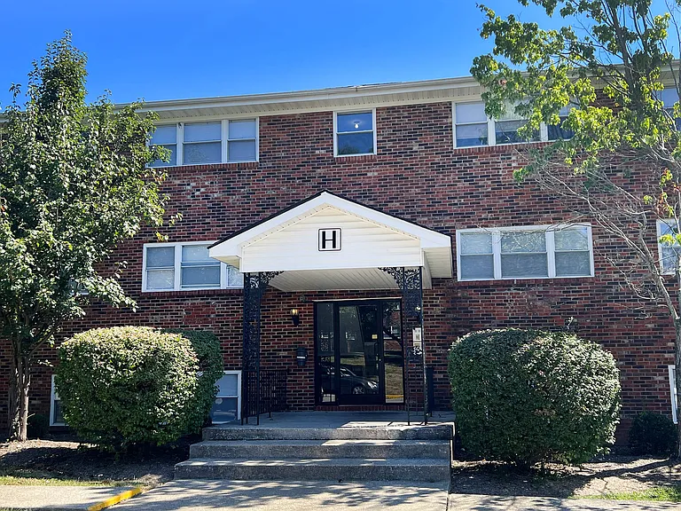 Park Place — Photo 37
