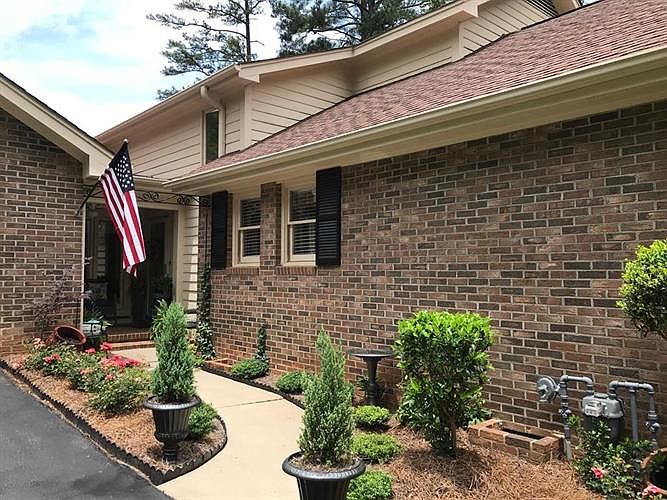 1st image of 321 Gatewood Dr APT F2