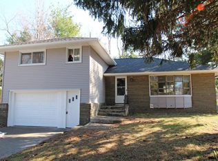 48 Dade Pkwy, Rochester, NY 14623