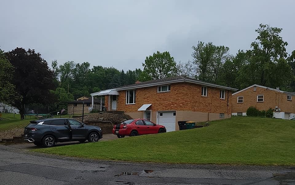1st image of 100 Glenwood Dr