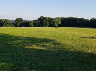 98 Pautipaug Hill Rd, Baltic, CT 06330