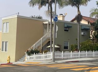 239 8th St, Hermosa Beach, CA 90254