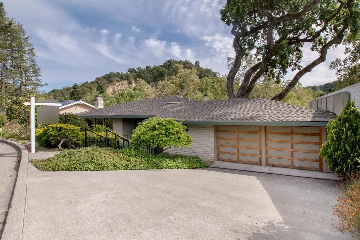 22286 S De Anza Cir photo 1